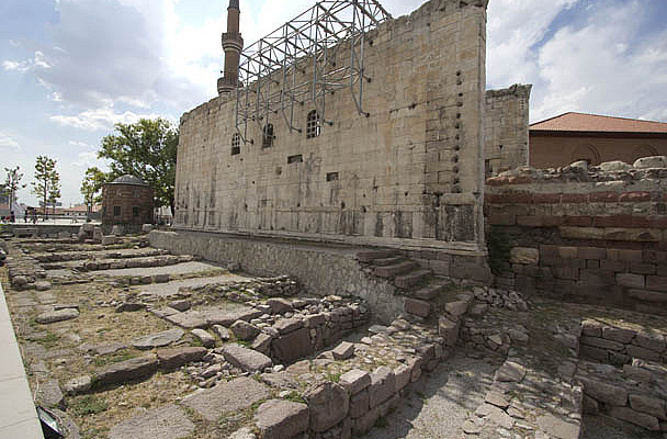 Temple of Augustus