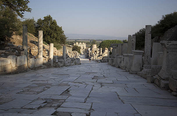 Curetes Street (Upper Main Street)