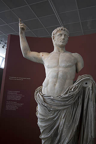 Statue of Emperor Octavian